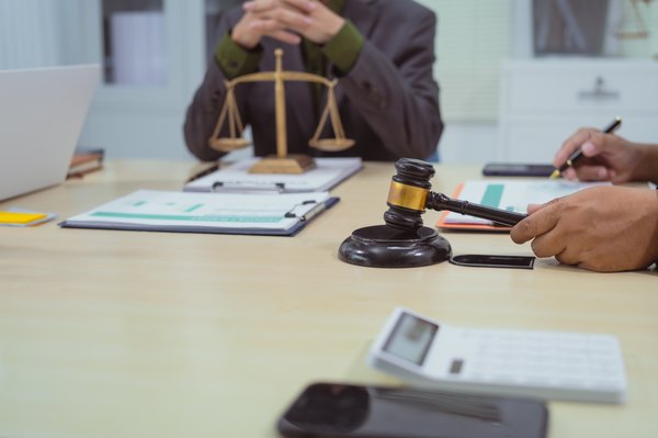 Avocat bail commercial à versailles : conseils pour réussir